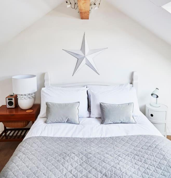 3 Bedroom Converted Chapel In Historic Oundle Exteriör bild